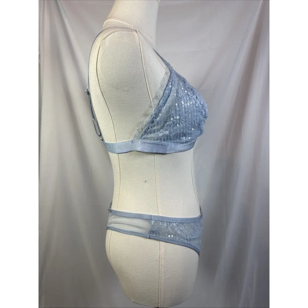 Wild Fable Women’s Size Large Bra And Panty Sequins Set Light Blue Super Cute